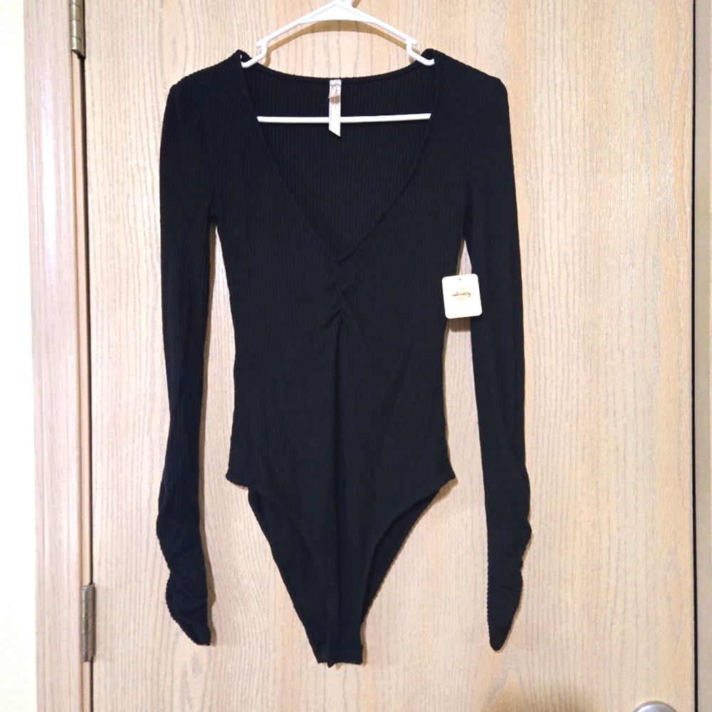 Free people suits. NWT. S